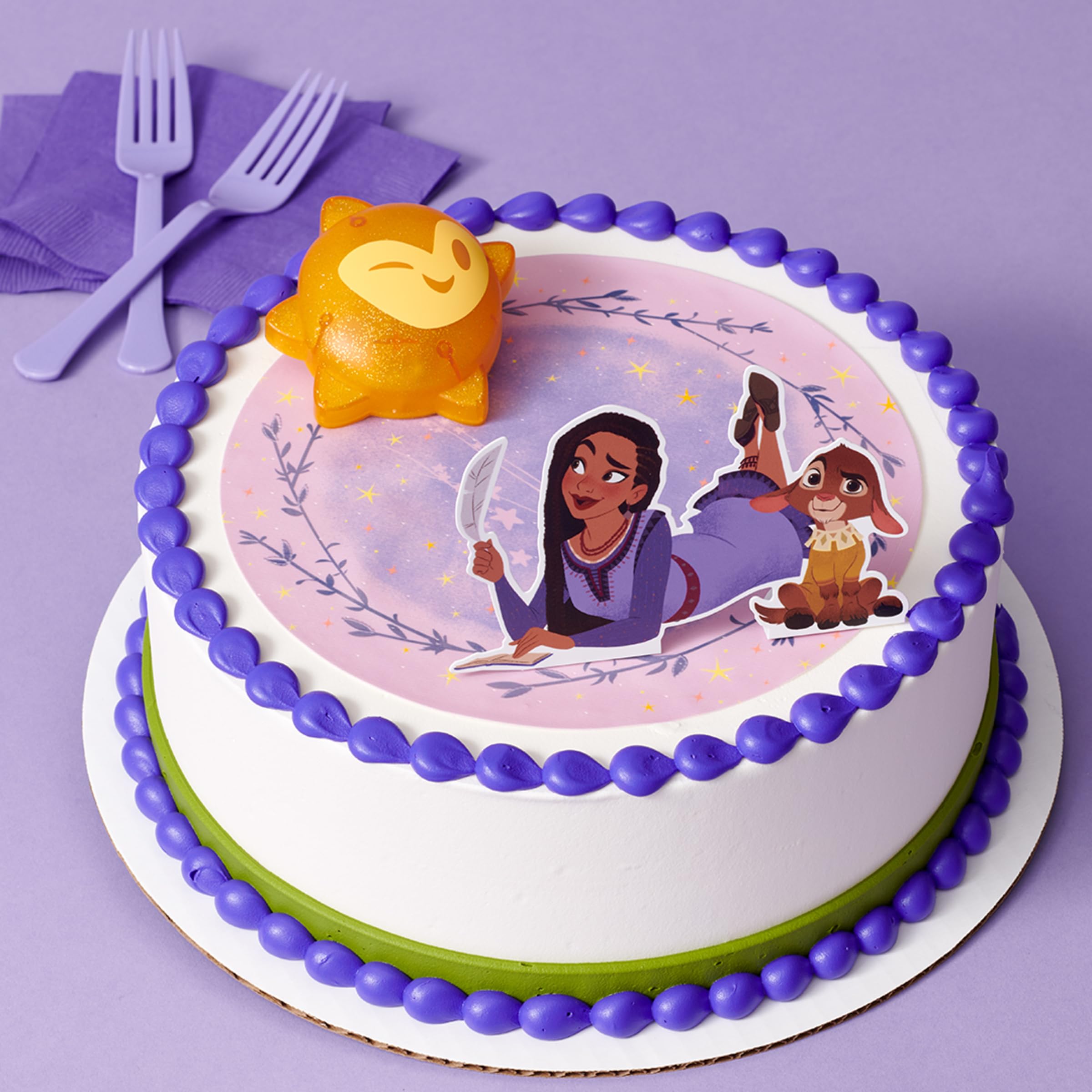 DecoSet Disney's Wish Shining Star Cake Topper, 2-Piece Decoration Set with Asha, Valentino, And Light Up Star, For Birthday And Celebrations - Image 8